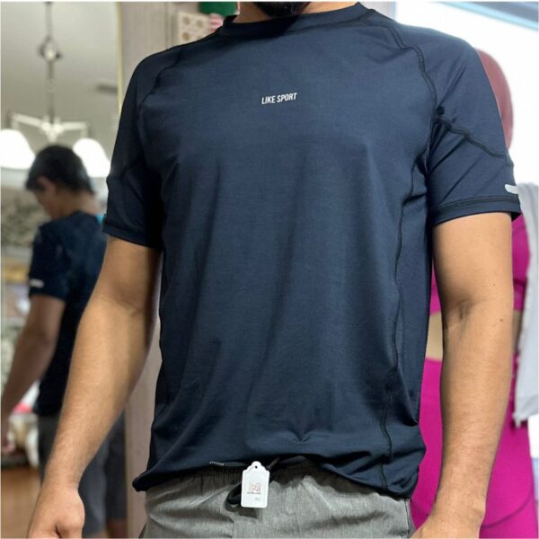 Camiseta Masculina de Manga - Preto